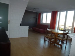 A louer appartement T3 à Nanterre (loyer tout inclus) 2