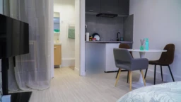 GRAND STUDIO MEUBLE (loyer tout inclus) 1