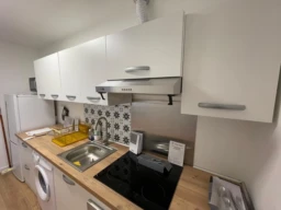Très beau 2 pièces de 35 m2 (loyer tout inclus) 2