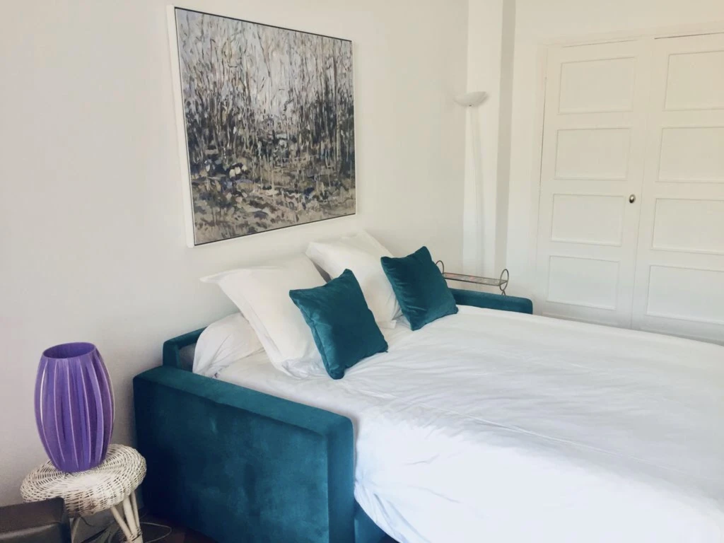 Charmant grand 2 pièces 65m2 center5 min de la plage 1 chambre séparée (loyer tout inclus) 5