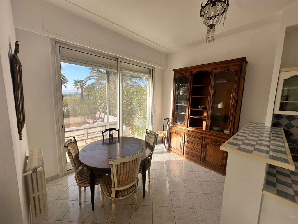 Un havre de paix - appartement dans un parc privé - terrasse de 50m2 - 5 mn de la mer. (loyer tout inclus) 6