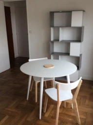 Joli studio meublé à louer (loyer tout inclus) 2