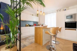 3 chambres - terrasse Sud 20m² Marais/Oberkampf (loyer tout inclus) 2