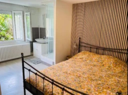 Logement (F2) proche RER Pour Paris en 25 minutes (loyer tout inclus) 1