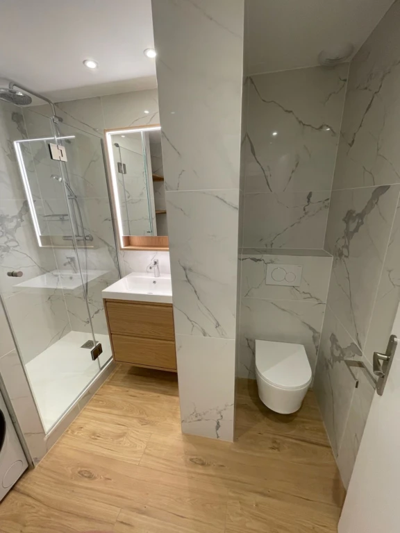 Charmant 2 pièces 33m² refait à neuf - Localisation Excellente - 15ème (loyer tout inclus) 8