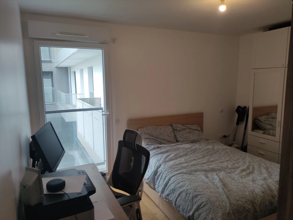 Appartement 2 pièces 41 m² Issy-Les-Moulineaux (loyer tout inclus) 2