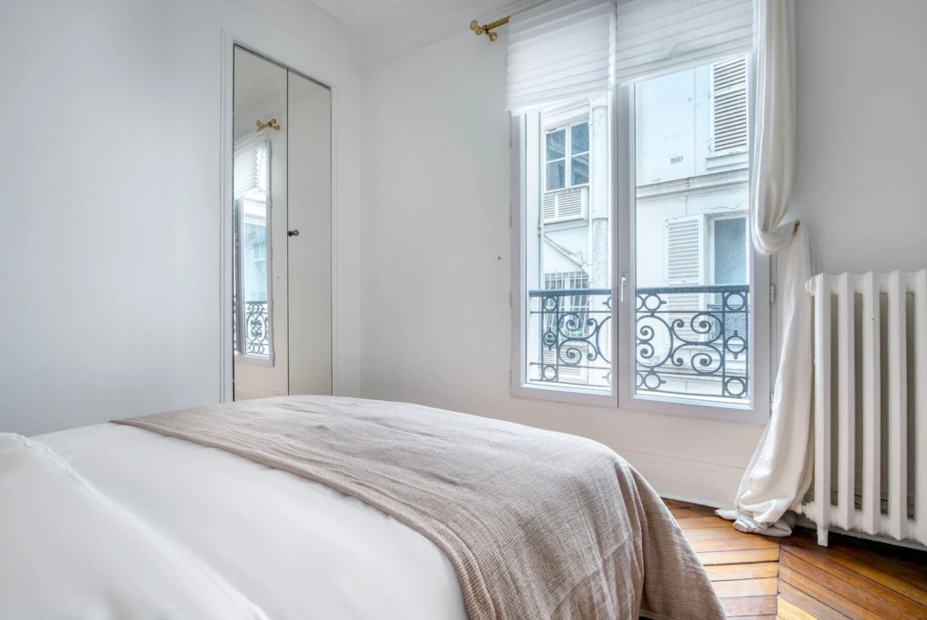 Appartement 2 chambres élégant au cœur de Paris (loyer tout inclus) 10