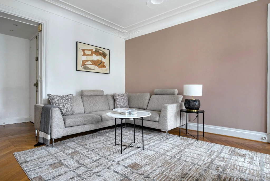Appartement 2 chambres élégant au cœur de Paris (loyer tout inclus) 2