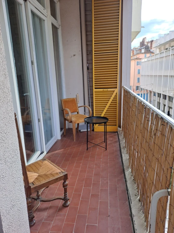 Appartement très cosy - super emplacement (loyer tout inclus) 4