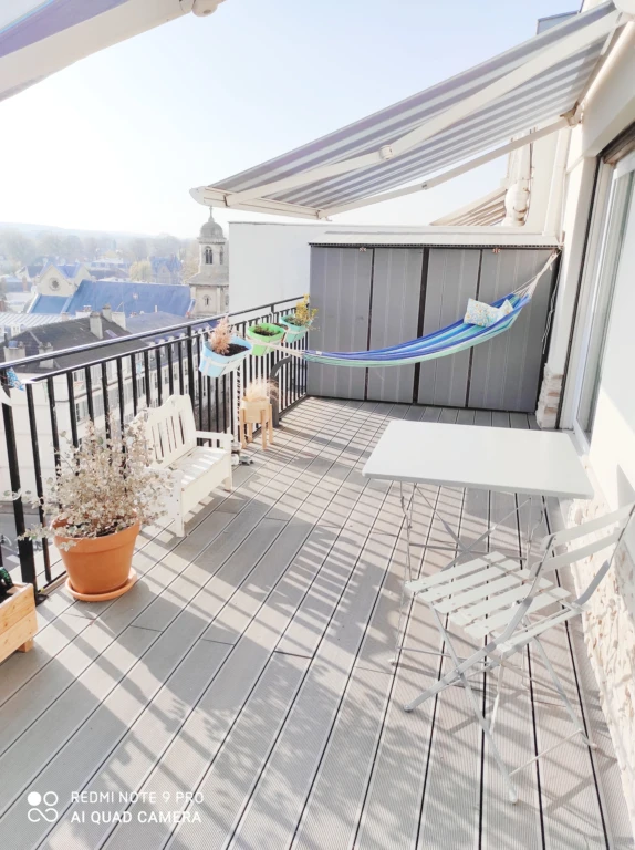 Appartement ensoleillé et gai avec grand terrasse (loyer tout inclus) 5