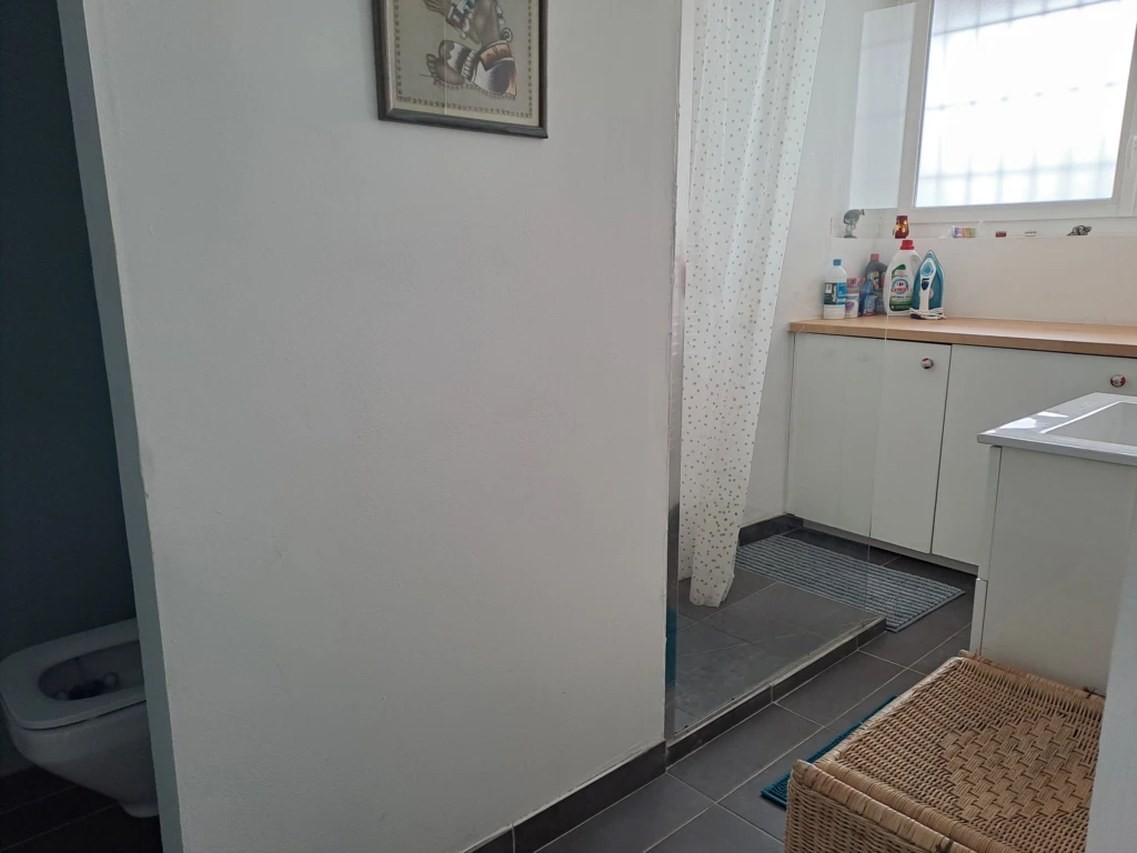 Appartement très cosy - super emplacement (loyer tout inclus) 8