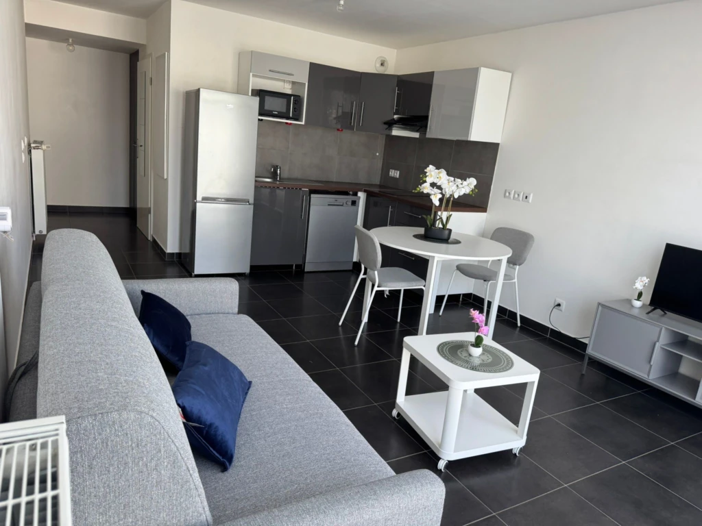 Charmant appartement meublé près d'un parc à Noisy-le-Grand (loyer tout inclus) 13