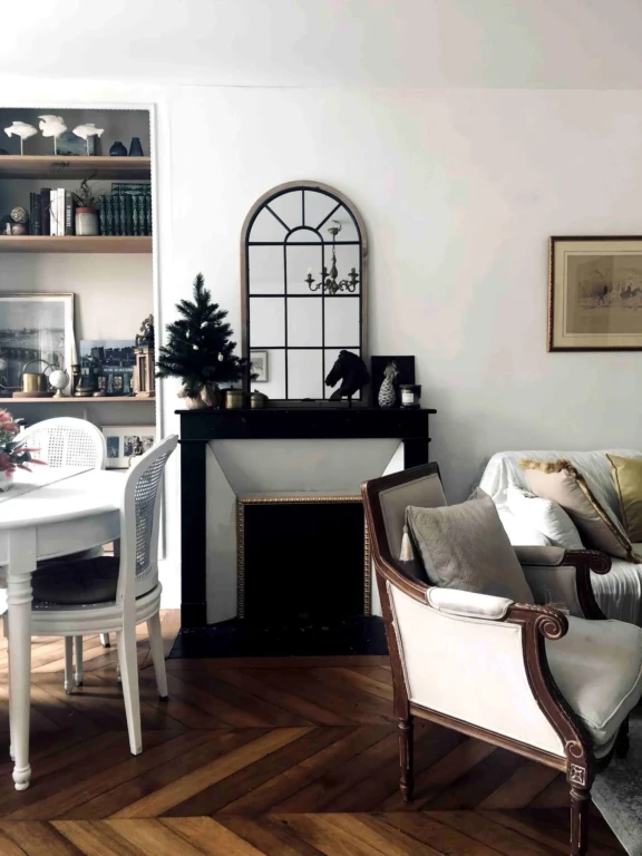À LOUER – Charmant appartement de style parisien de 70 m², soigneusement meublé. (loyer tout inclus) 8