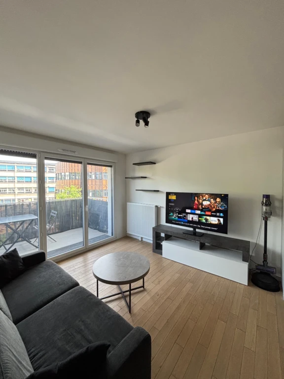 Location meublée appartement 2 pièces 43,70 m² Alfortville (94140) 1.400 € (loyer tout inclus) 6