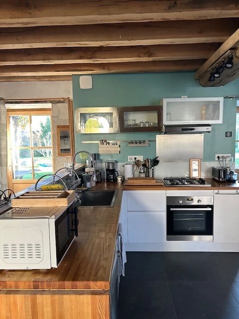 Joli logement (loyer tout inclus) 11