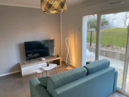 Élégant T2 Moderne à Annemasse avec Terrasse Privée – Confort et Proximité de Genève (loyer tout inclus) 3