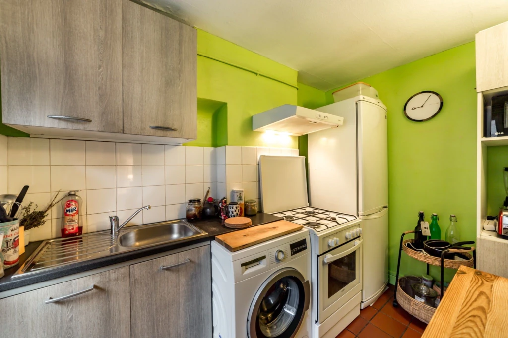 Grand T2 de 54 m2, Vieux Lyon, très central et très calme. (loyer tout inclus) 5