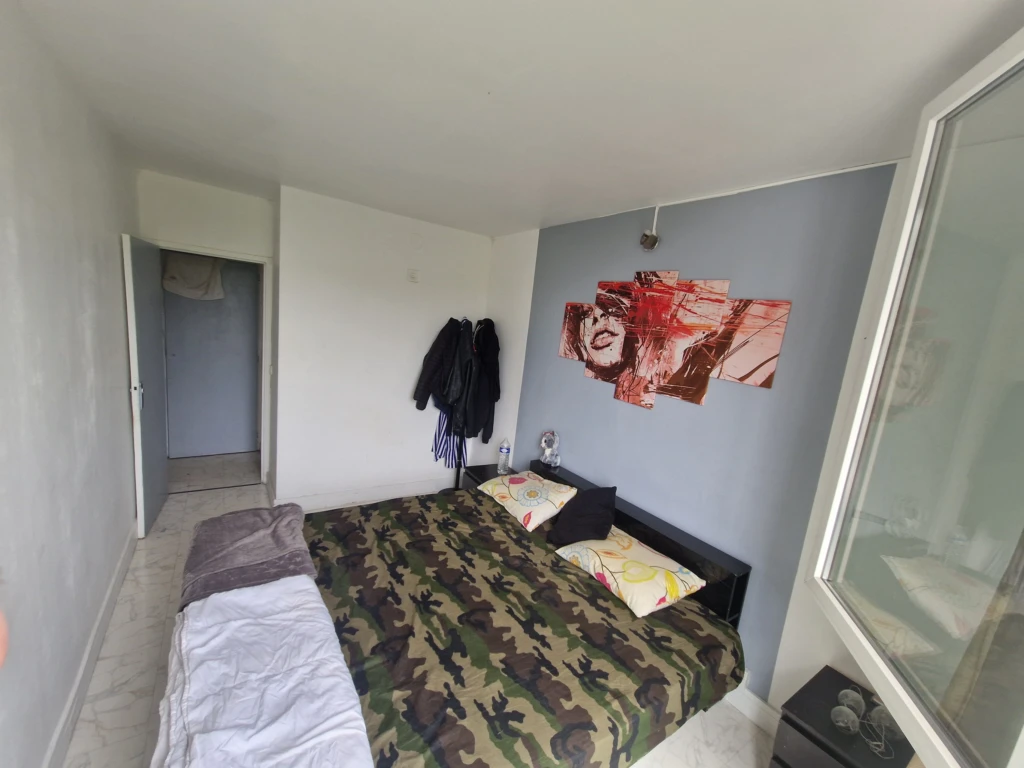 Apparemment entier (loyer tout inclus) 2