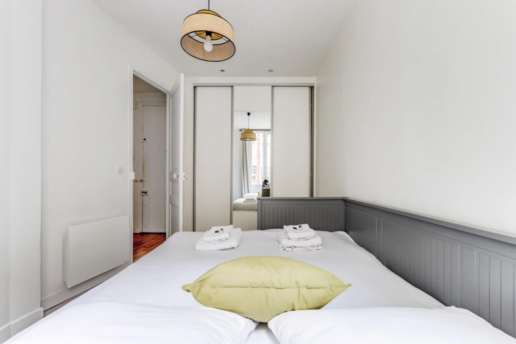 Champs de Mars - Sedillot 2 Bedrooms (loyer tout inclus) 6