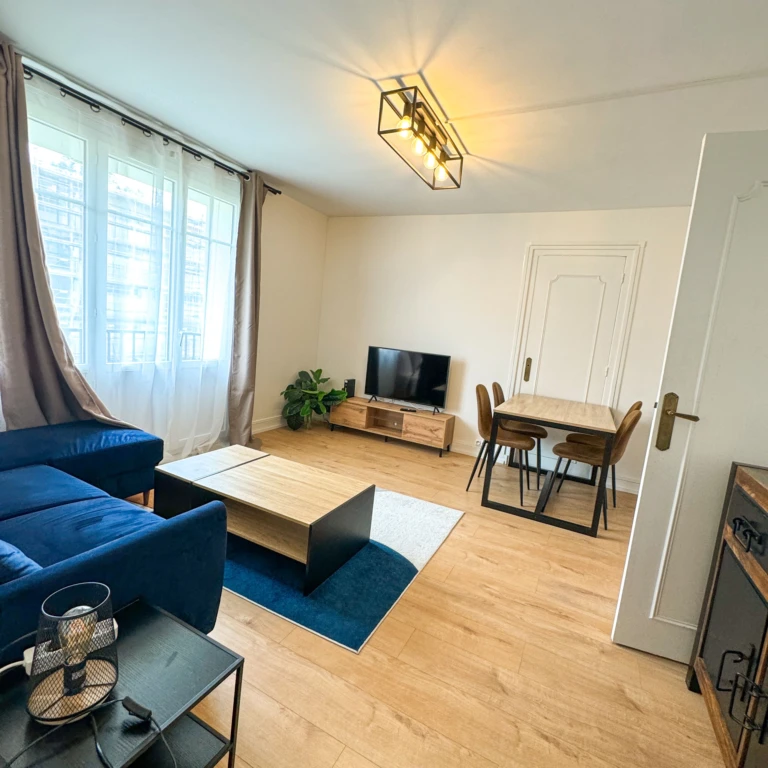 Chambre dans appartement pour étudiants Appartement de 68m². (loyer tout inclus) 2