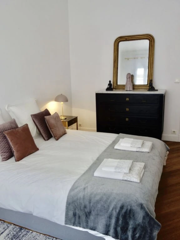 Charmant grand 2 pièces 65m2 center5 min de la plage 1 chambre séparée (loyer tout inclus) 6