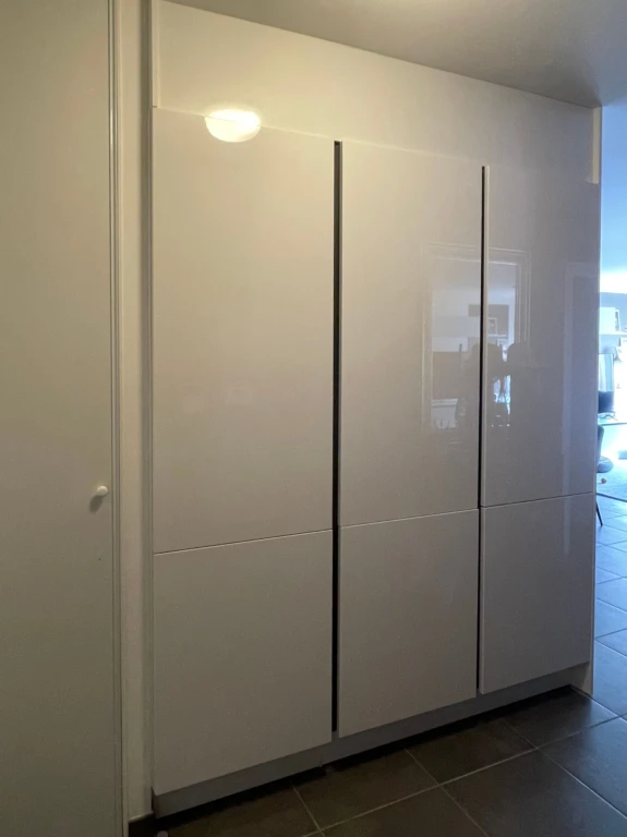 Spacieux appartement meublé de 3 chambres avec terrasse, jardin privé et 2 places de parking (loyer tout inclus) 13