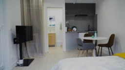 GRAND STUDIO MEUBLE (loyer tout inclus) 3