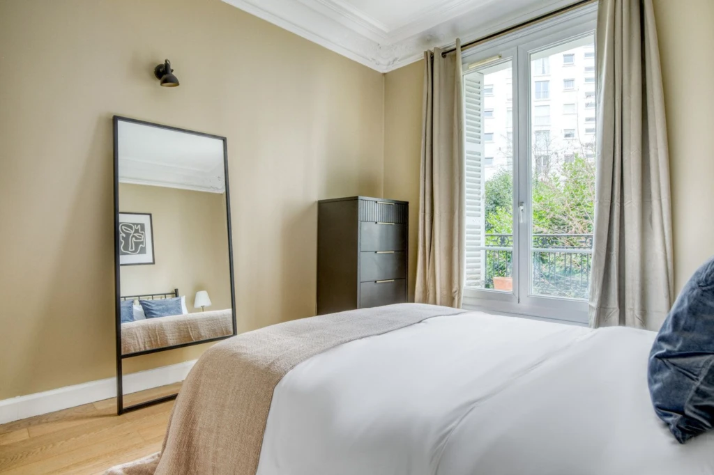 Charmant Appartement de Trois Chambres à Paris (loyer tout inclus) 17