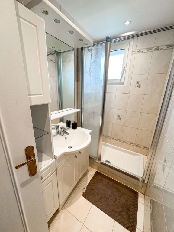 Chambre dans appartement pour étudiants Appartement de 68m². (loyer tout inclus) 14