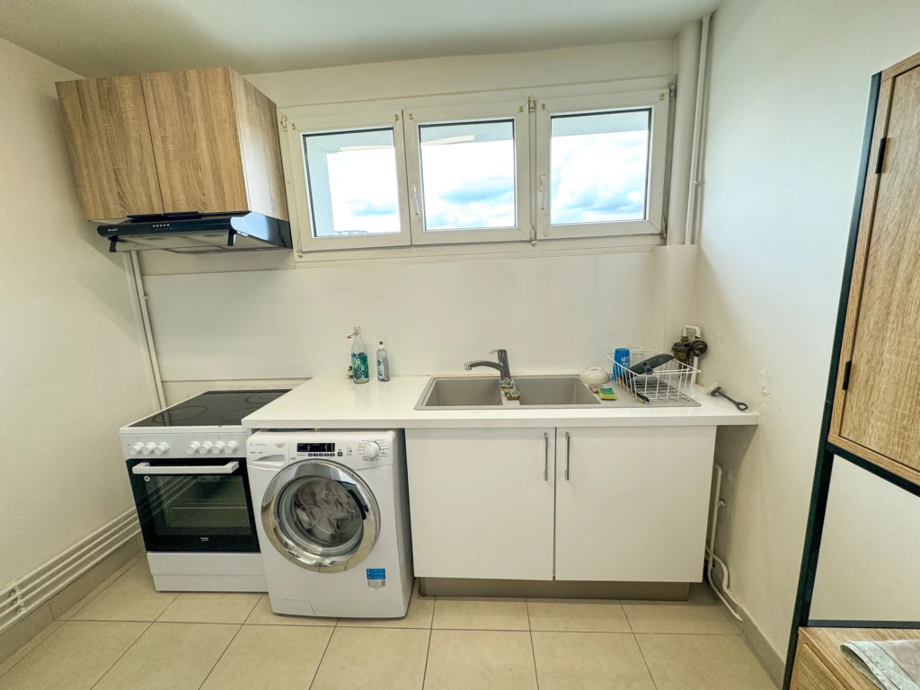Chambre dans appartement pour étudiants Appartement de 68m². (loyer tout inclus) 5