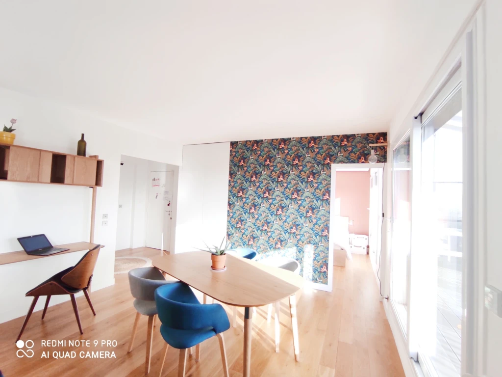 Appartement ensoleillé et gai avec grand terrasse (loyer tout inclus) 3