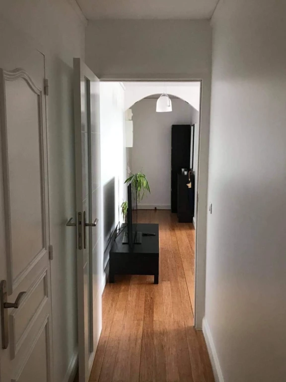 Bel apartement Courbevoie à 5 min de l'arche de la défense (loyer tout inclus) 2