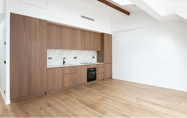 Loue appartement 60m² Paris 6ème arrondissement (loyer tout inclus) 4