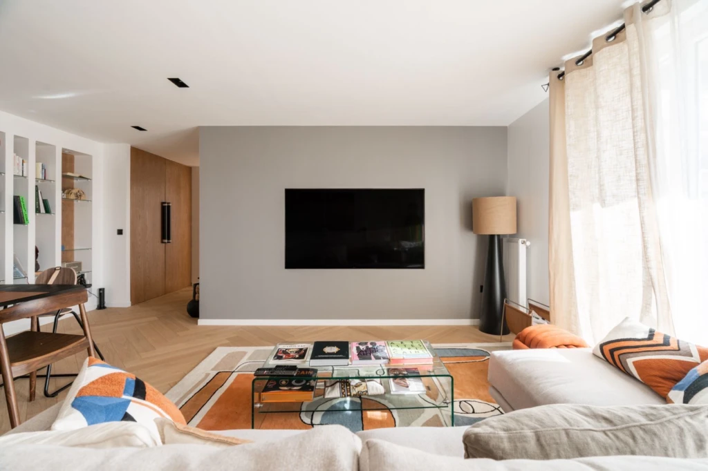 Appartement haut standing décoré par architecte – Élégance et confort à deux pas de La Défense (loyer tout inclus) 8