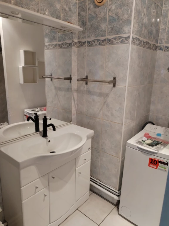Chambre en colocation (loyer tout inclus) 8