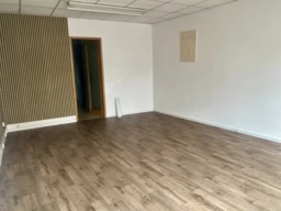 167456749_3