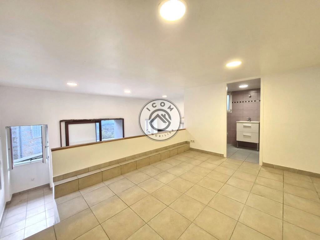 Mezzanine2