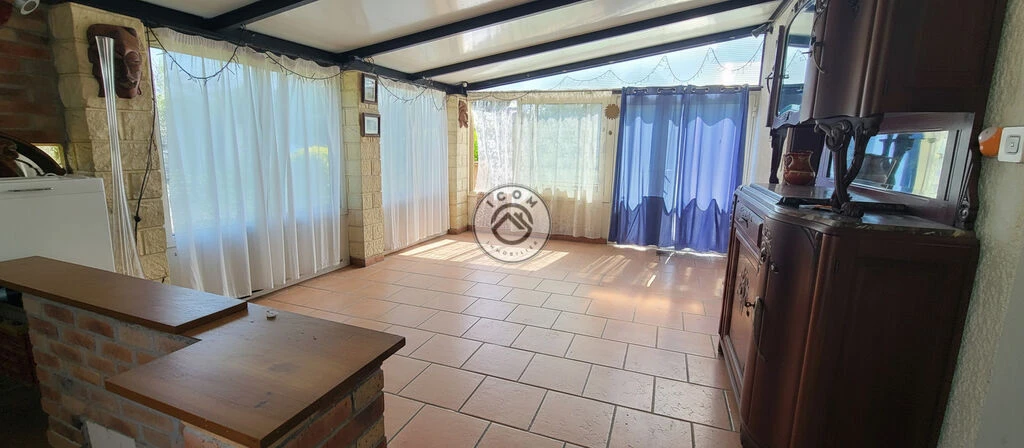 Dufour veranda vide