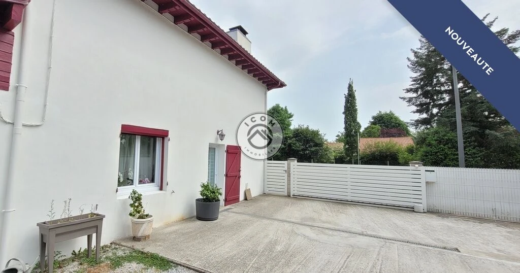 11 coté maison portail