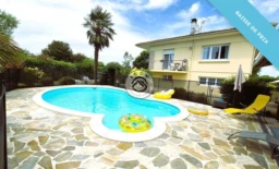 2 coté maison piscine