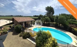 4 dessus piscine