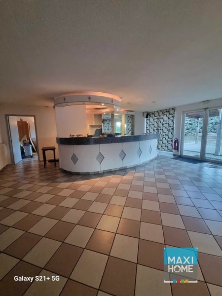 Propriété 350 m²-Ancien hôtel restaurant-Maison de