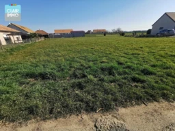 Terrain constructible à Marnay