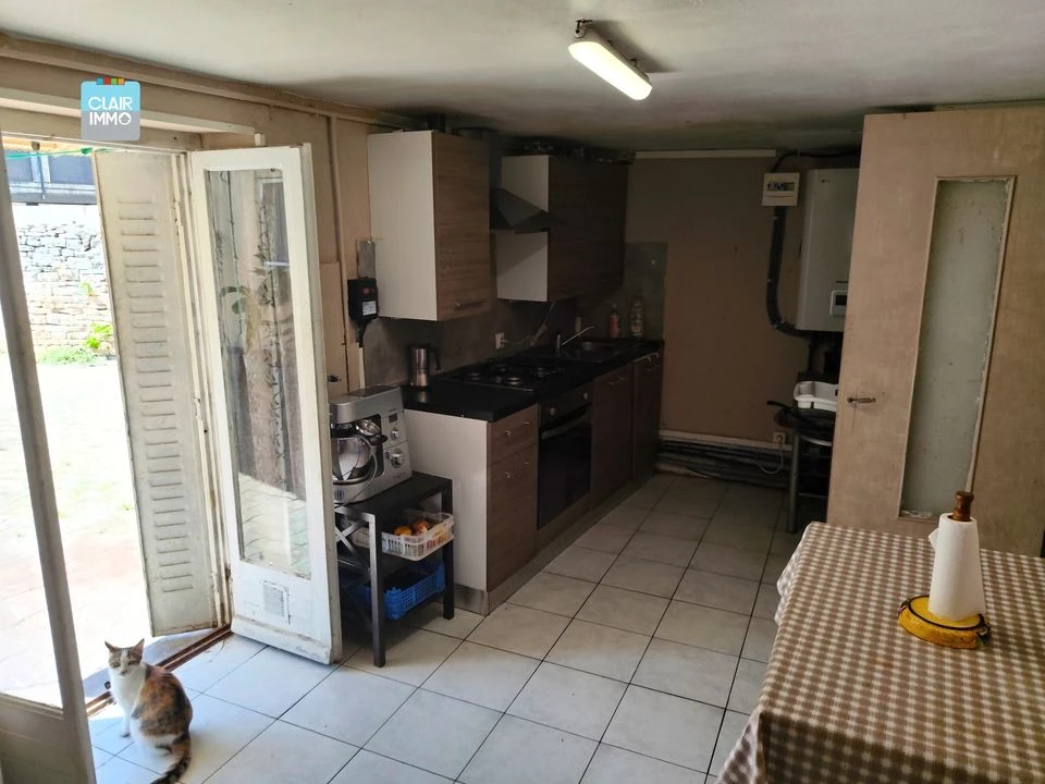 A SAINT-ALBAIN PROCHE MACON MAISON 5 PIECES DE 150