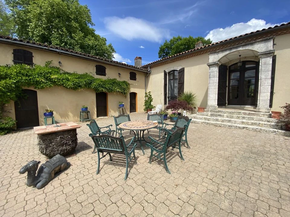 #maisonenpierres # gîte #gers #landes #dépendances