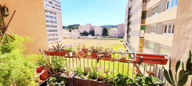 AUBAGNE- APPARTEMENT TYPE 3/4 A VENDRE-RESIDENCE A