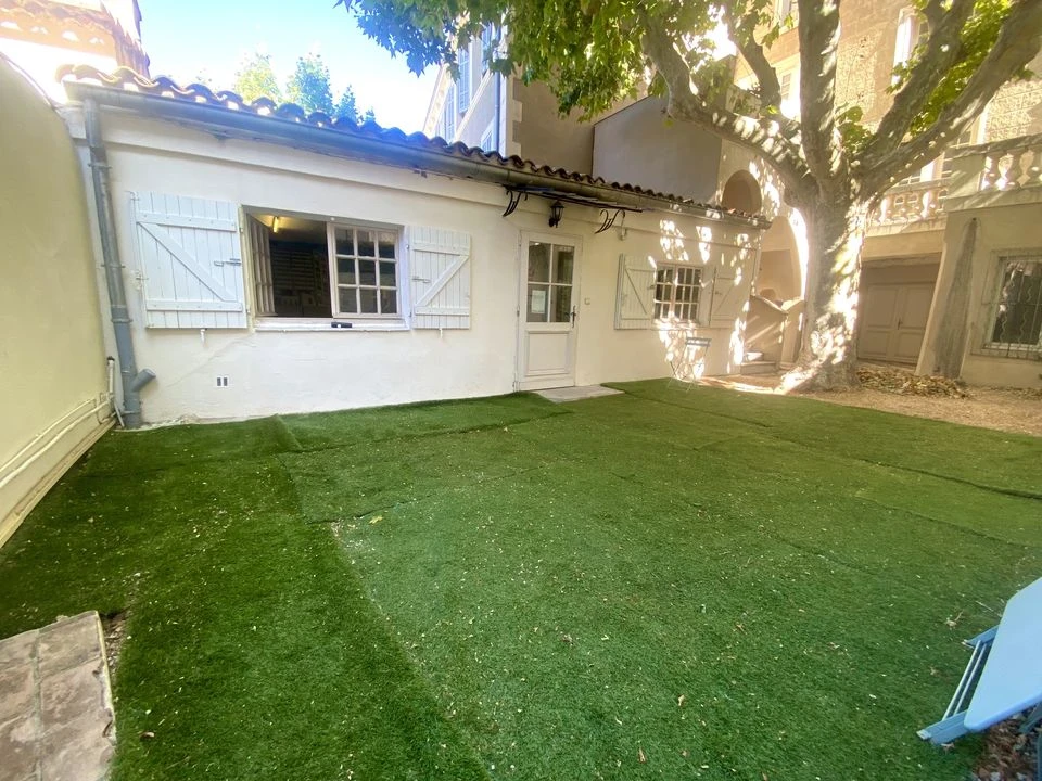 MAISON T2 / 42M2 / JARDIN / CHATEAU GOMBERT