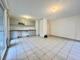 Séjour Cuisine très lumineux  exposé sud-ouest