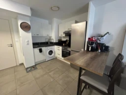 T2 - Chateau gombert - box - garage - terrasse