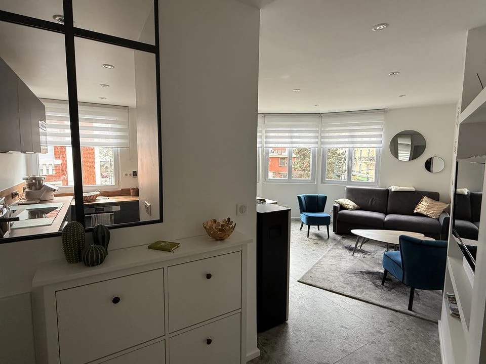 Facilité d'accès au salon.